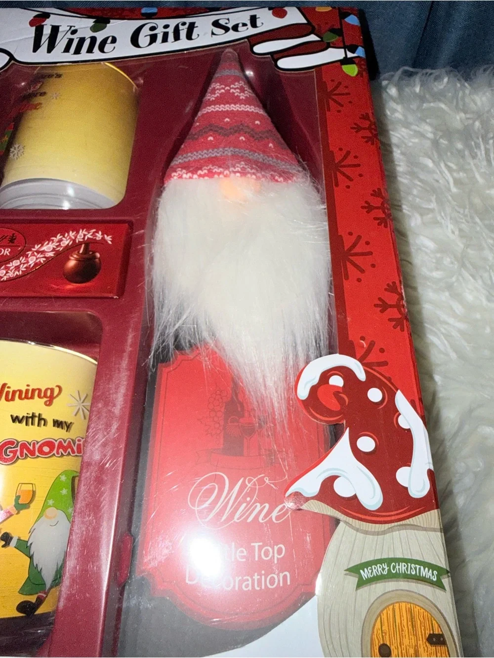 NWT’s Wine Gift Set with Festive Gnome Bottle Top & Yellow Glasses